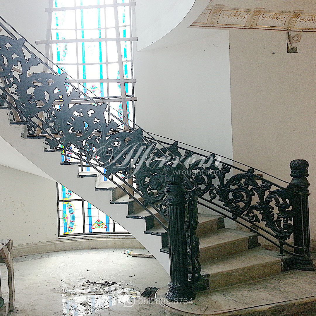 Railing Tangga